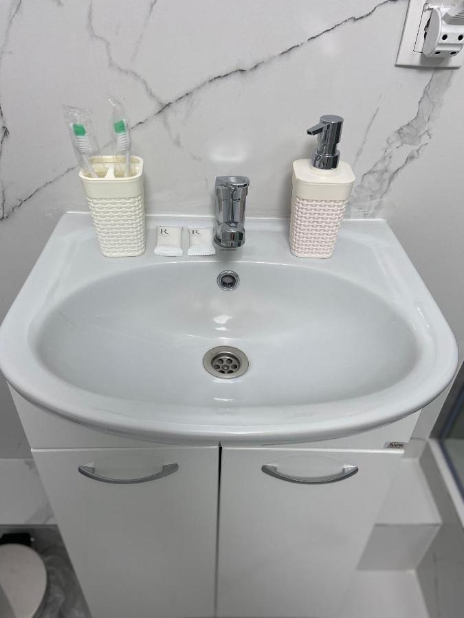 Apartment in the city centre Astana Ngoại thất bức ảnh